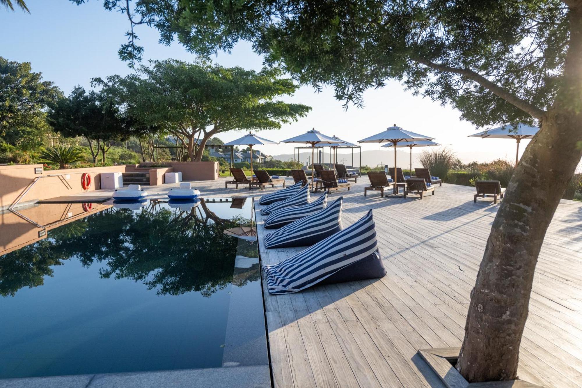 Pezula Nature Retreat Knysna Exterior foto The pool at the Cape of Good Hope