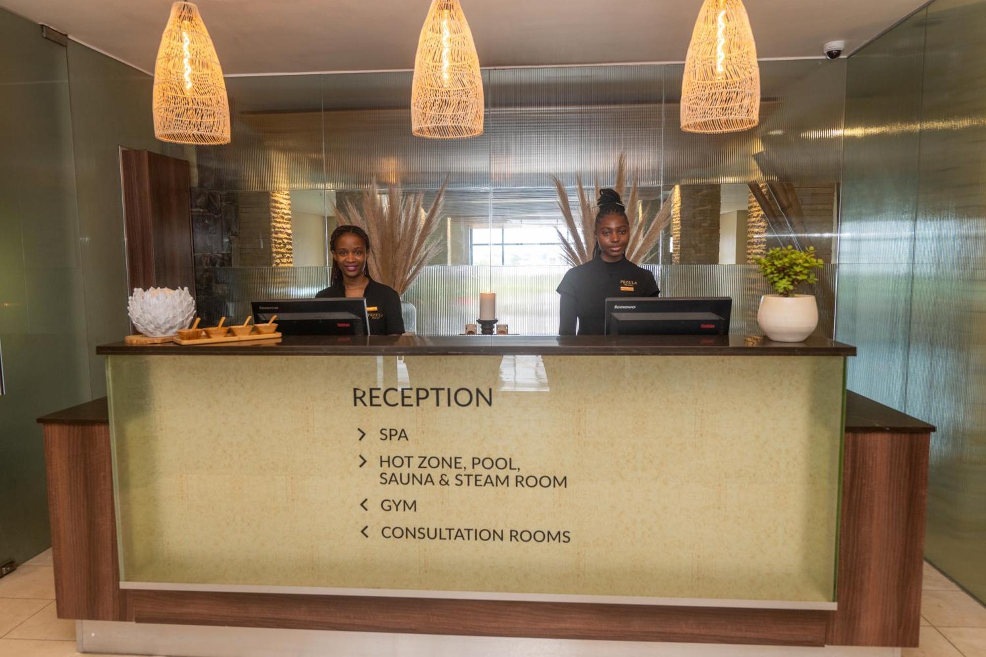 Pezula Nature Retreat Knysna Exterior foto Reception at the spa