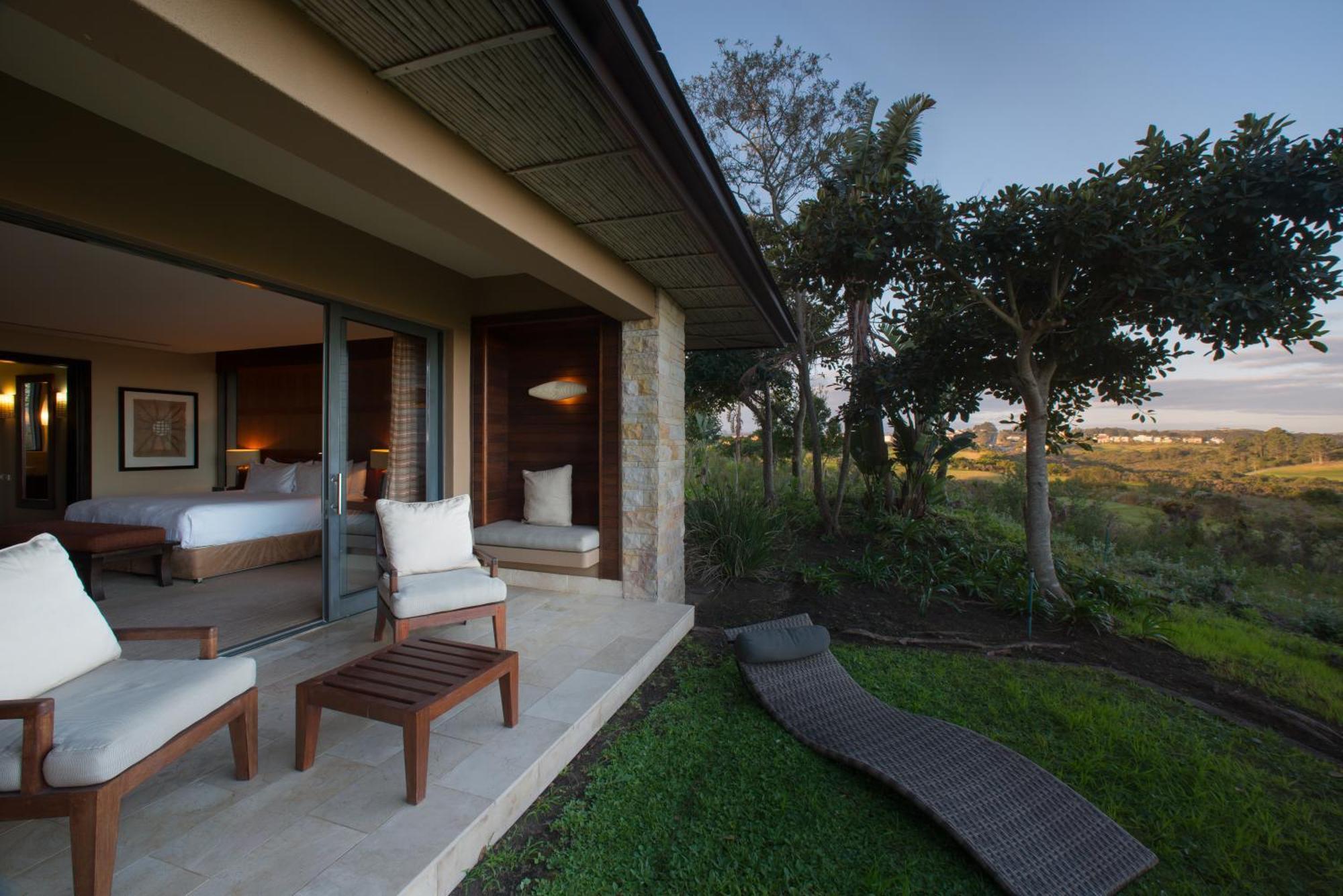 Pezula Nature Retreat Knysna Quarto foto A guest room at the Four Seasons Resort